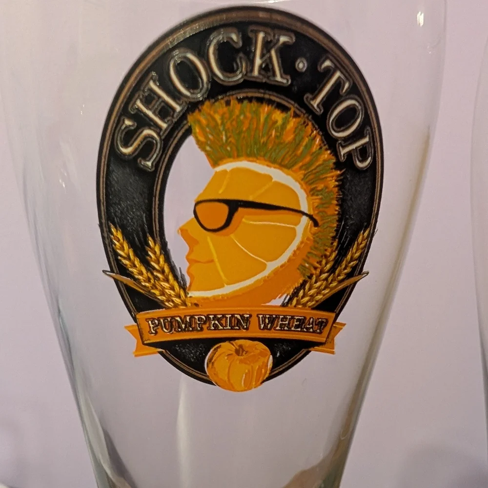 Shock Top Pumpkin Wheat Beer 16 oz Pilsner Glass ~ Set Of Two